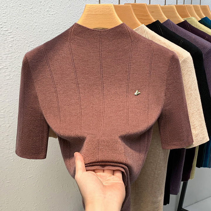 Dame Kortærmet Pullover med struktureret Ribdesign og elegant Ståkrave Stilla