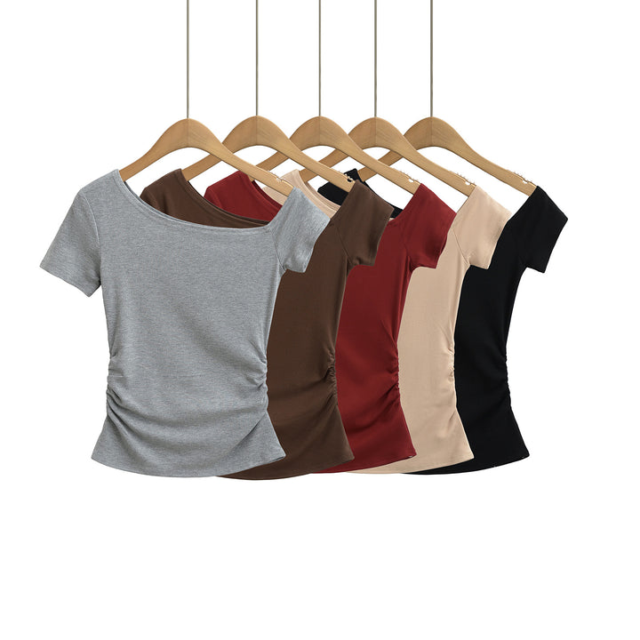Dame asymmetrisk T-shirt med raffinerede flæsedetaljer Stilla