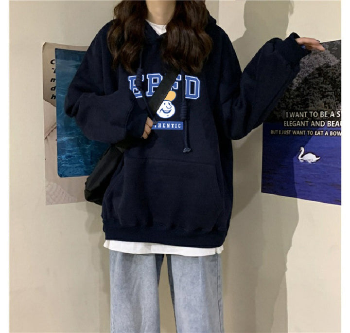 Dame hoodie med unikt logo print Skovae