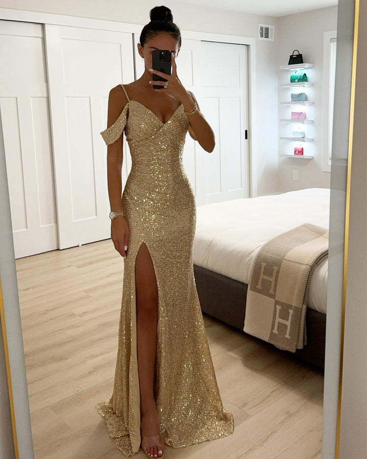 Dame Glamourøst Aftenkjole med glitrende Pailletdetaljer og elegant Slids Stiila