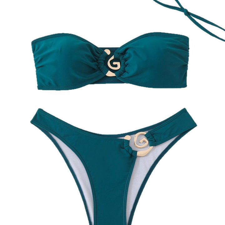 Dame Bandeau-bikini med dekorativt guld-detajle og høj bærekomfort Stilla