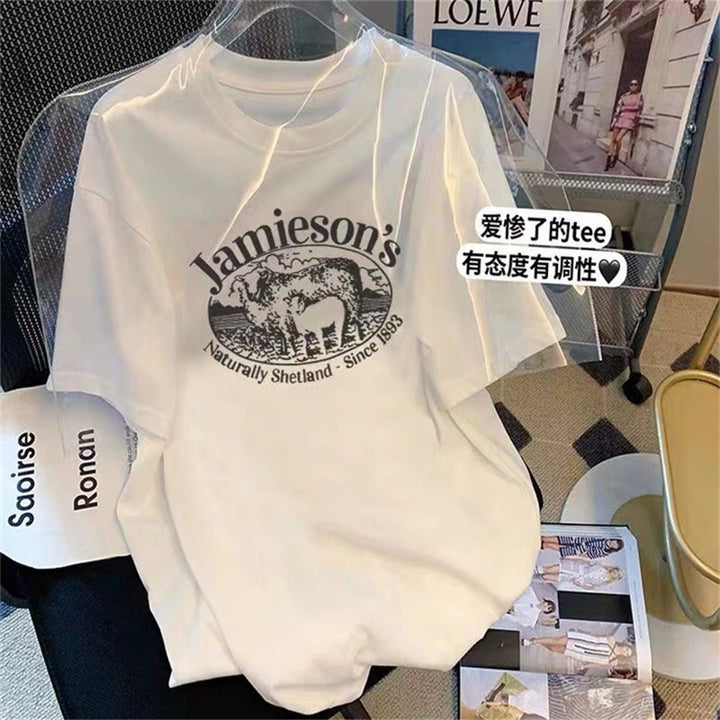 Dame T-shirt med komfortable pasform og elegant dyremotiv Stilla