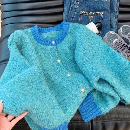 Damer Blød Cardigan med Luksuriøse Knapper og Kontrastmanchetter Stilla