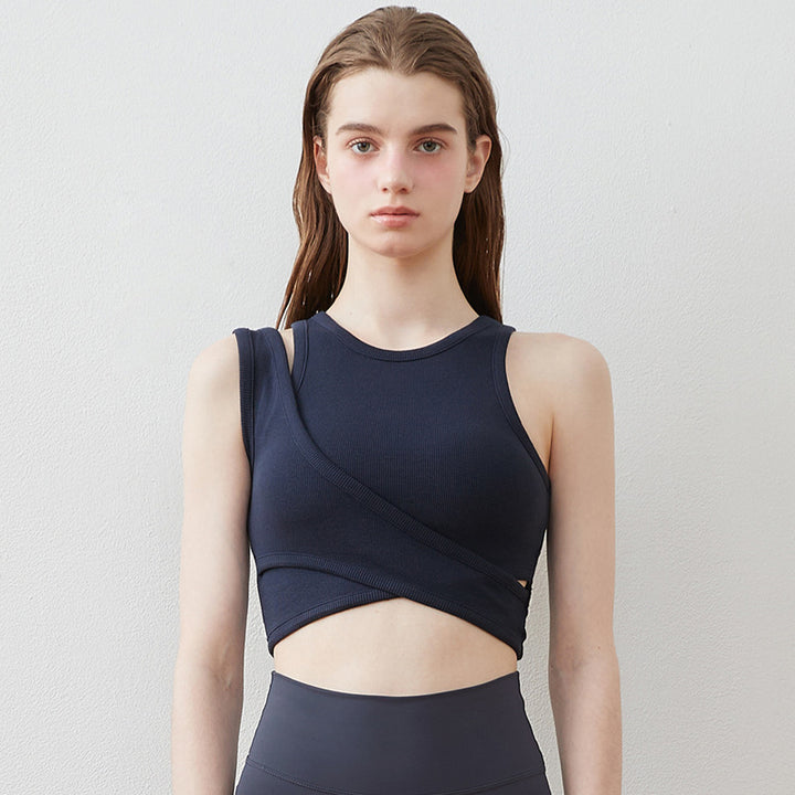 Dame Sporty Crop-Top med asymmetrisk indpakningsdesign og åndbar pasform Stilla