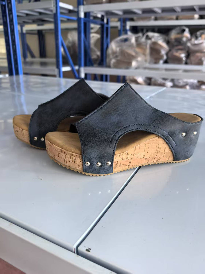 Dame Clogs med stilfuld korkhæl og moderne design Stilla