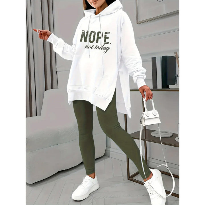 Femme Graphic Hoodie og Jogger Sæt Stilla