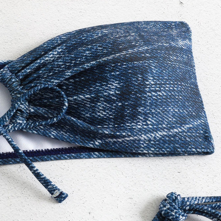 Dame Bandeau-bikini sæt med trendy denim-look og justerbare ekstra Stilla