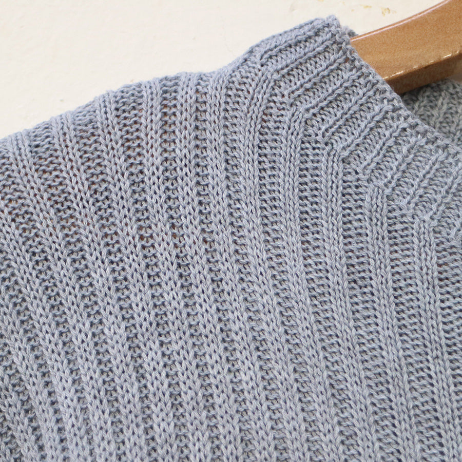 Dame afslappet strikpullover med fashionable rib og stilfulde revner Stilla