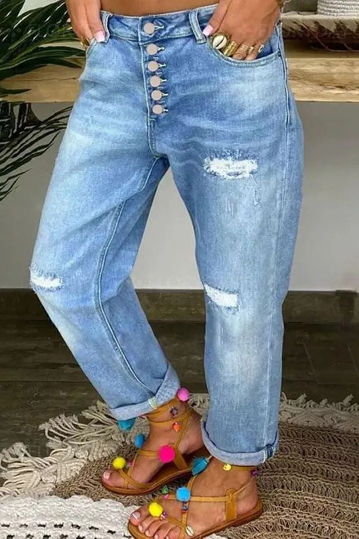 Dame Mom Jeans med knaplukning og stilfulde slidte detaljer