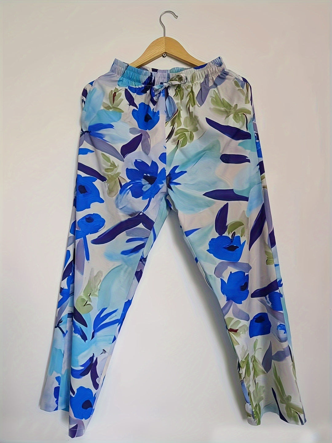 Dame Lette Sommerbukser med blomstret design Stilla