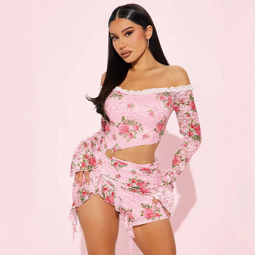 Dame Off-Shoulder Blusekjole med florale accenter og asymmetrisk design Skovae