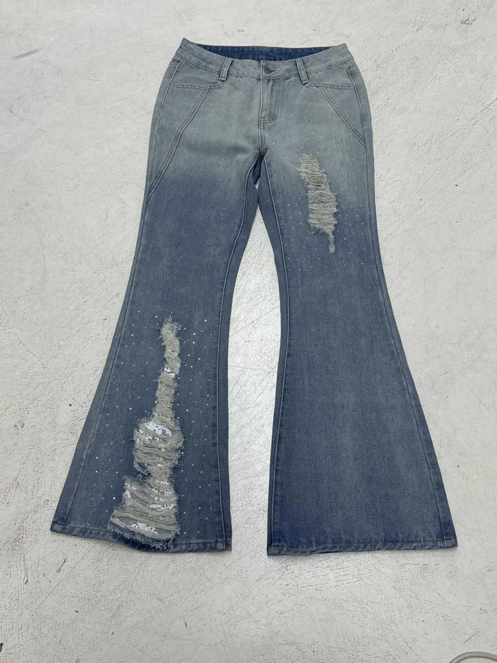 Dame Schlagjeans med moderigtige destroyed-detaljer og komfortabel pasform Skovae