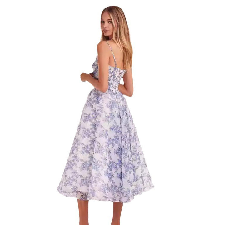 Dame midi-kjole med elegant blomsterdesign og skulderfri top Stilla