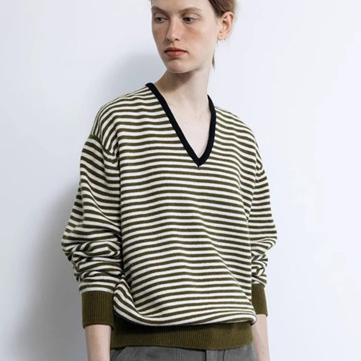 Kvindernes stribede V-hals sweater Stilla