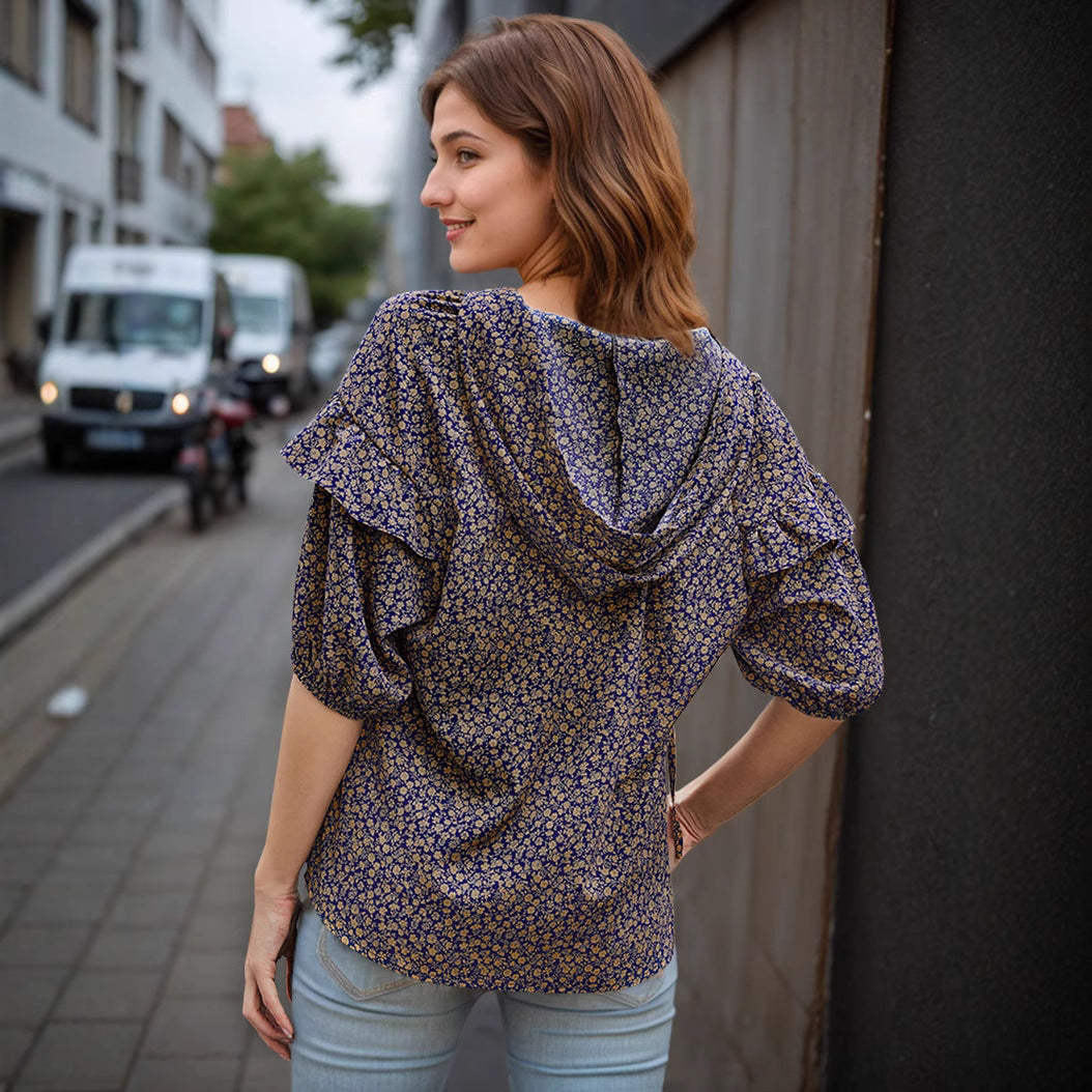 Damebluse med flæse og hætte Stilla