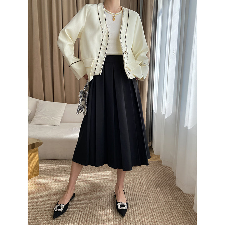 Dame Elegant Cardigan med delikate kontrastdetaljer Stilla