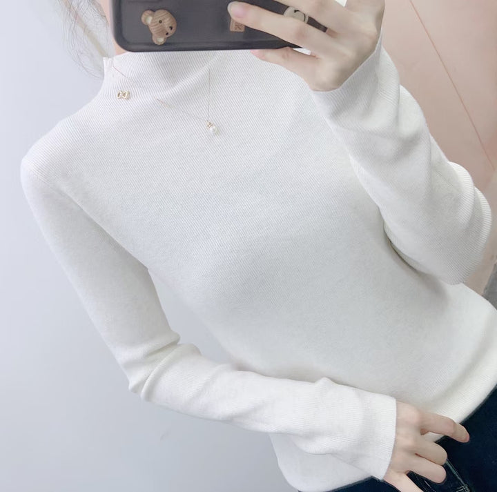 Dame fin rullekrave sweater med dekorerende accenter Stilla