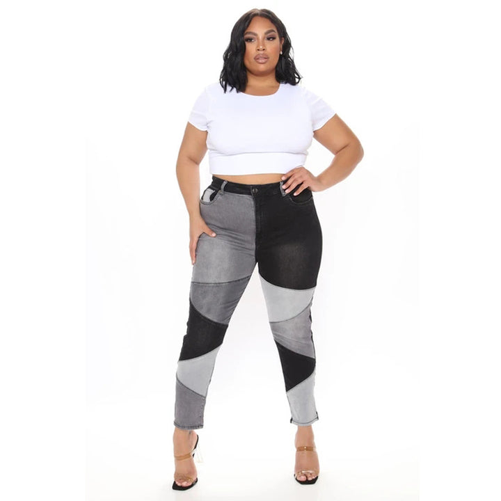 Dame Figurtilpassede Jeans med moderne Patchwork-design Stilla