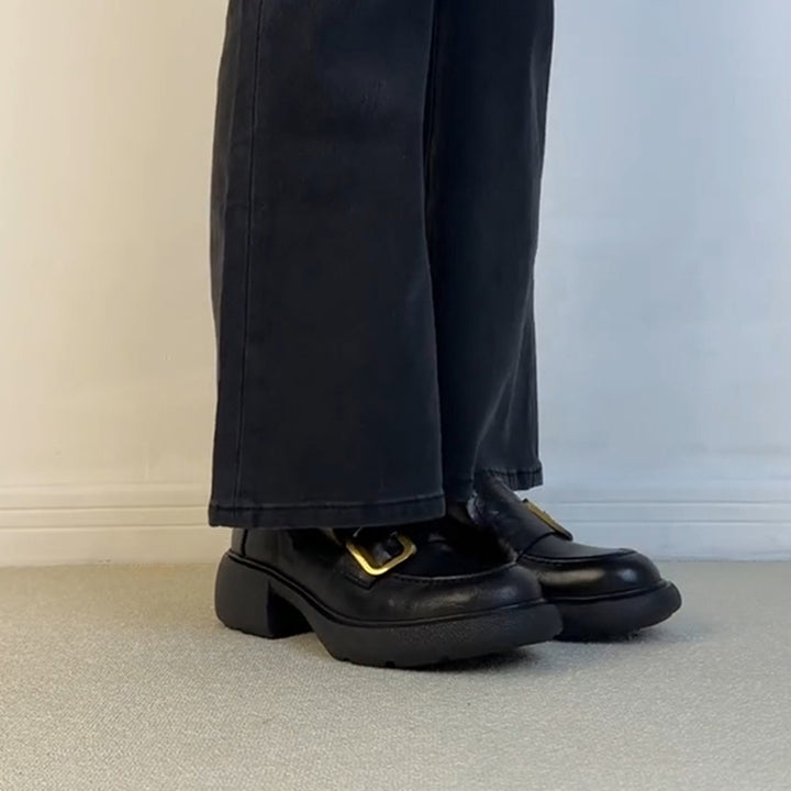 Dame Chunky Såle Læder Slipper med dekorativt Spænde-Detalje Stilla