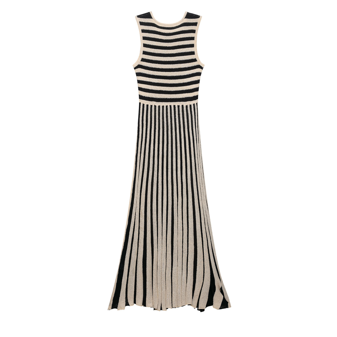 Femme Stribet Maxikjole med Plisseret Design Stilla