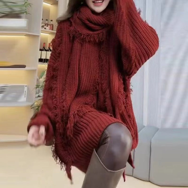 Femme Oversized V-Udskæring Strikpullover med Frynse-Detail Stilla
