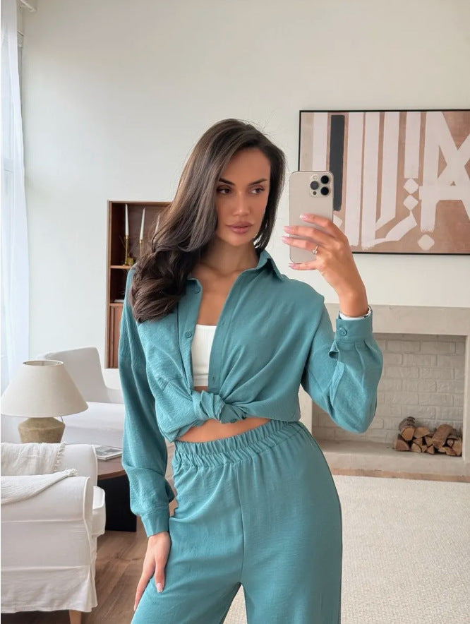 Dame komfortabel Loungewear-sæt med langærmet bluse og brede bukser Stilla