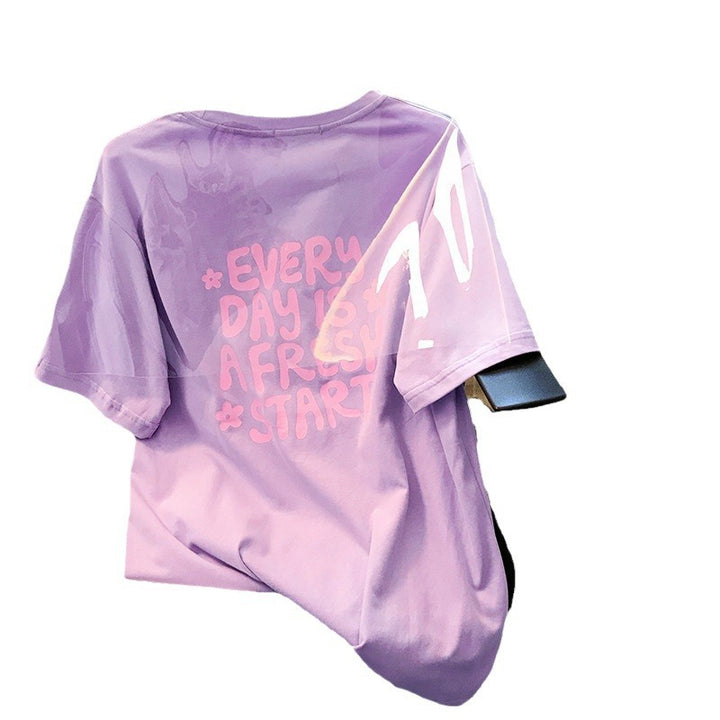 Dame T-shirt med inspirerende motiv og afslappet snit Stilla