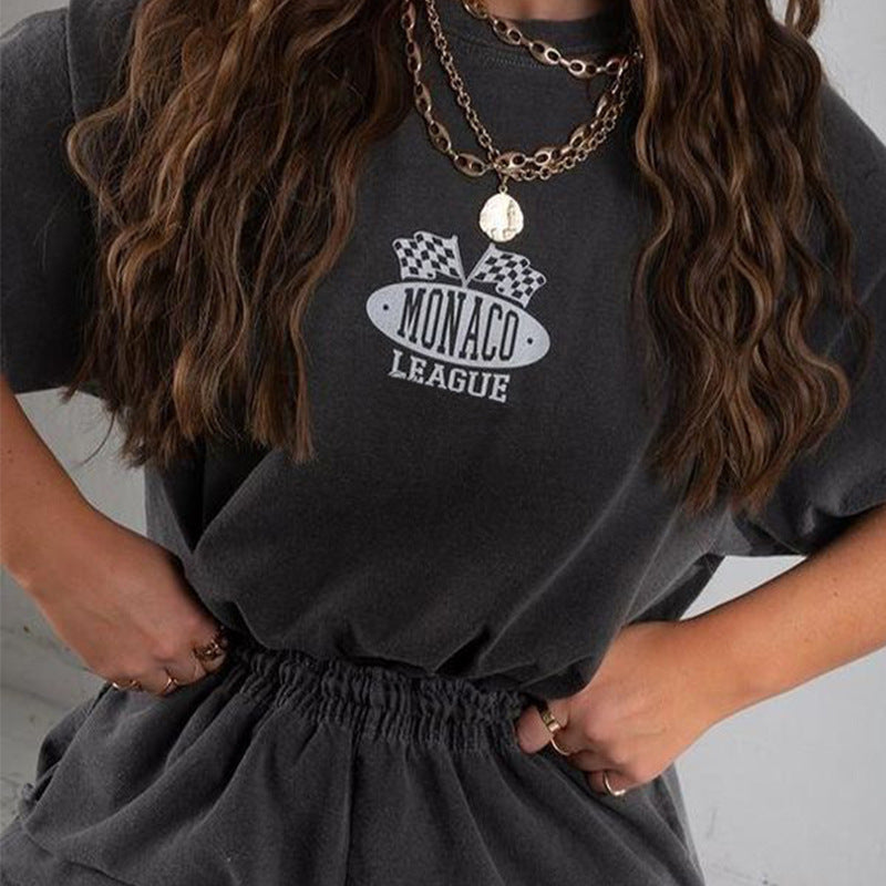 Dame Oversized T-shirt med iøjnefaldende grafikdesign Stilla