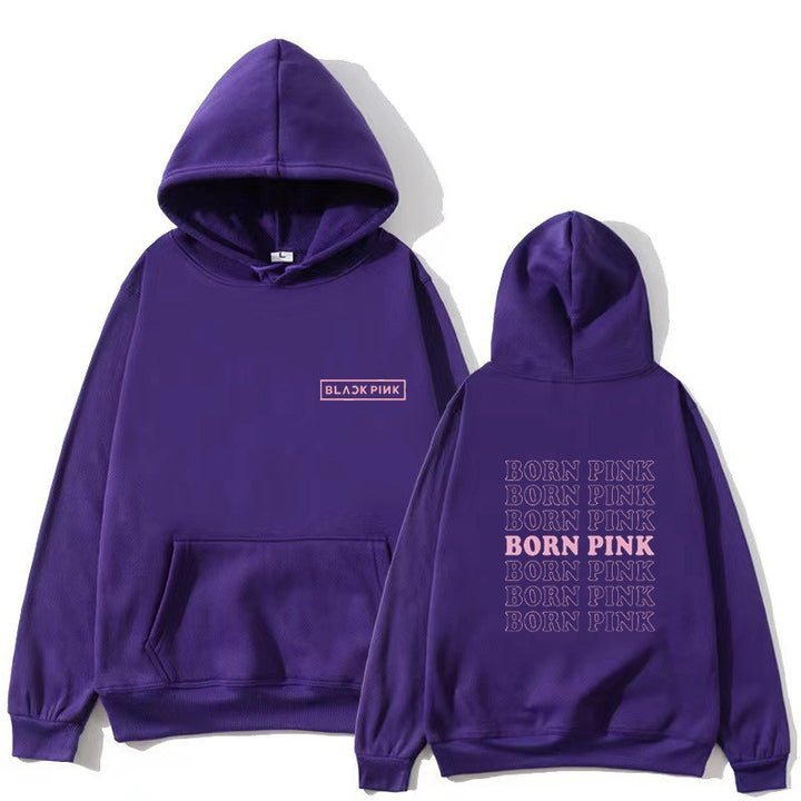 Kvinders hoodie med slående grafisk design Skovae