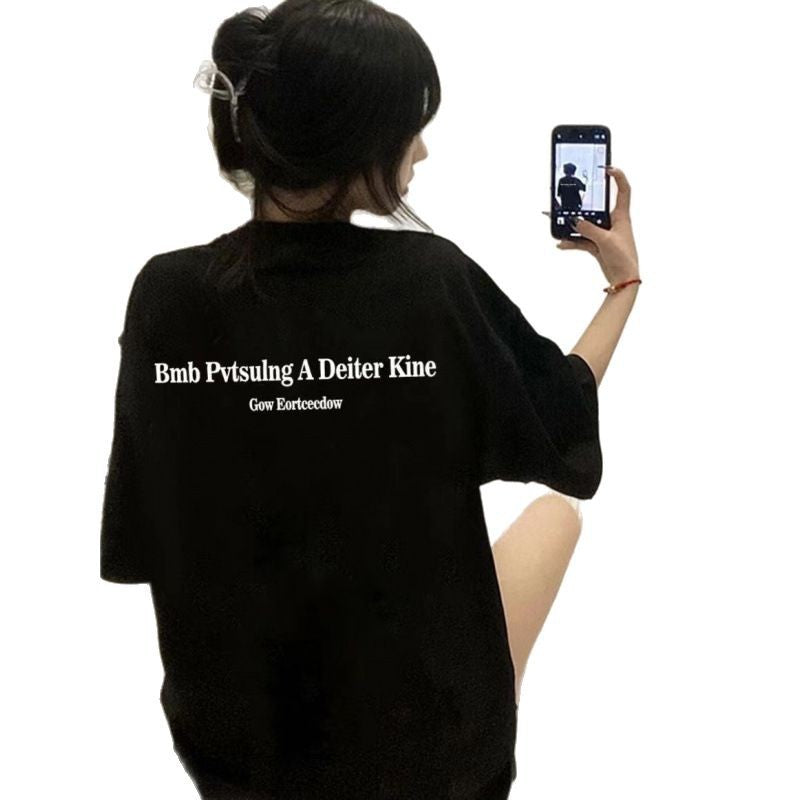 Dame T-shirt med kreativ statementtryk og afslappet oversized snit Stilla