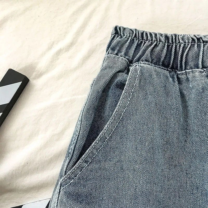 Kvindernes behagelige denim shorts med elastisk talje Stilla