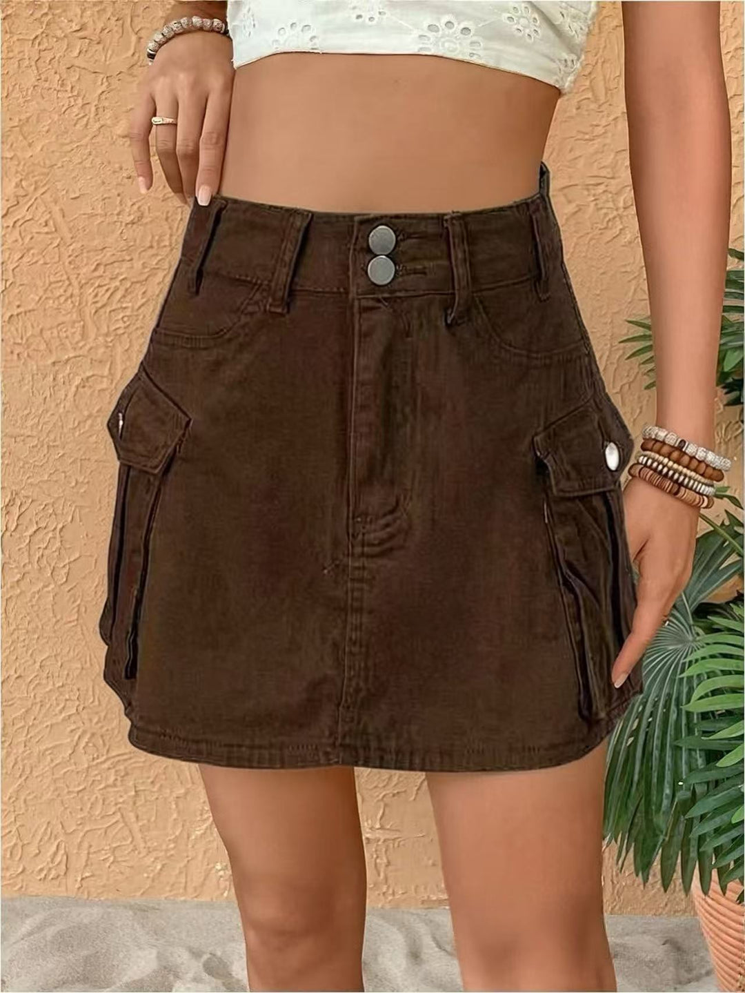 Dame Denim-Mini nederdel med påsyede lommer og moderne detaljer Skovae