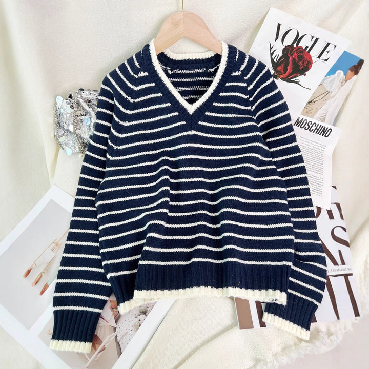 Kvinder stribet V-hals sweater i afslappet stil Stilla