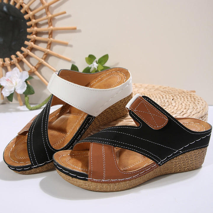 Dame mode Wedge-sandaler med justerbar rem og ergonomisk fodseng Stilla