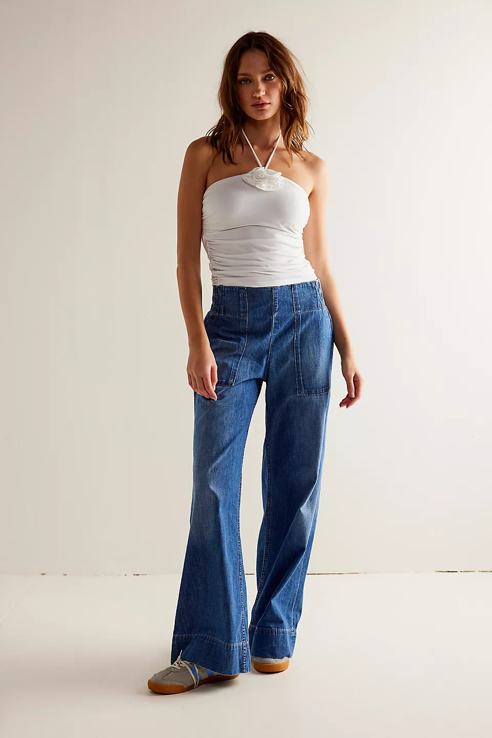 Damer Løse Højtaljede Jeans med sidelommer og afslappet pasform Stilla