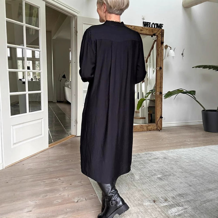 Dame Midikjole med elegant folderstruktur og praktiske lommer Stilla
