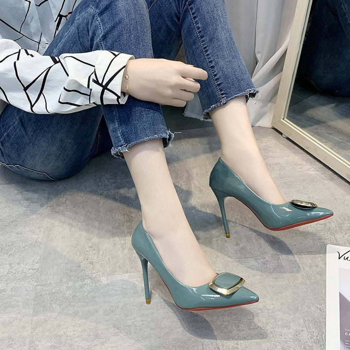 Dame Spitz-Tå Højhælede Pumps med elegant spænde-detalje Stilla