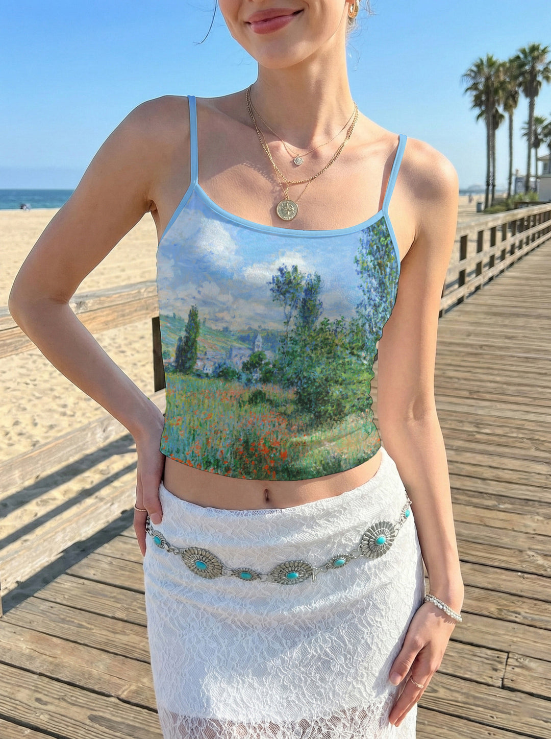 Dame crop top med blomsterdesign og justerbare stropper Skovae