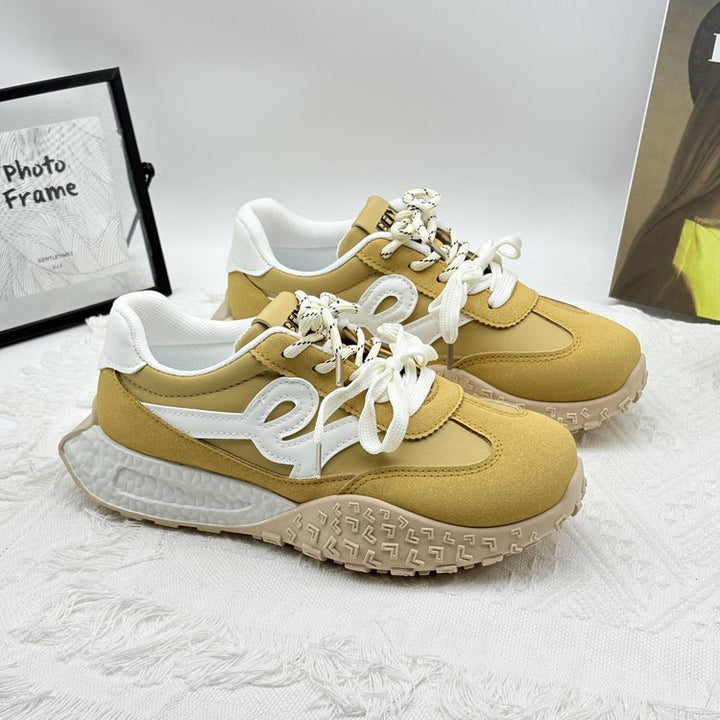 Dame Sporty Sneakers med moderne design Stilla