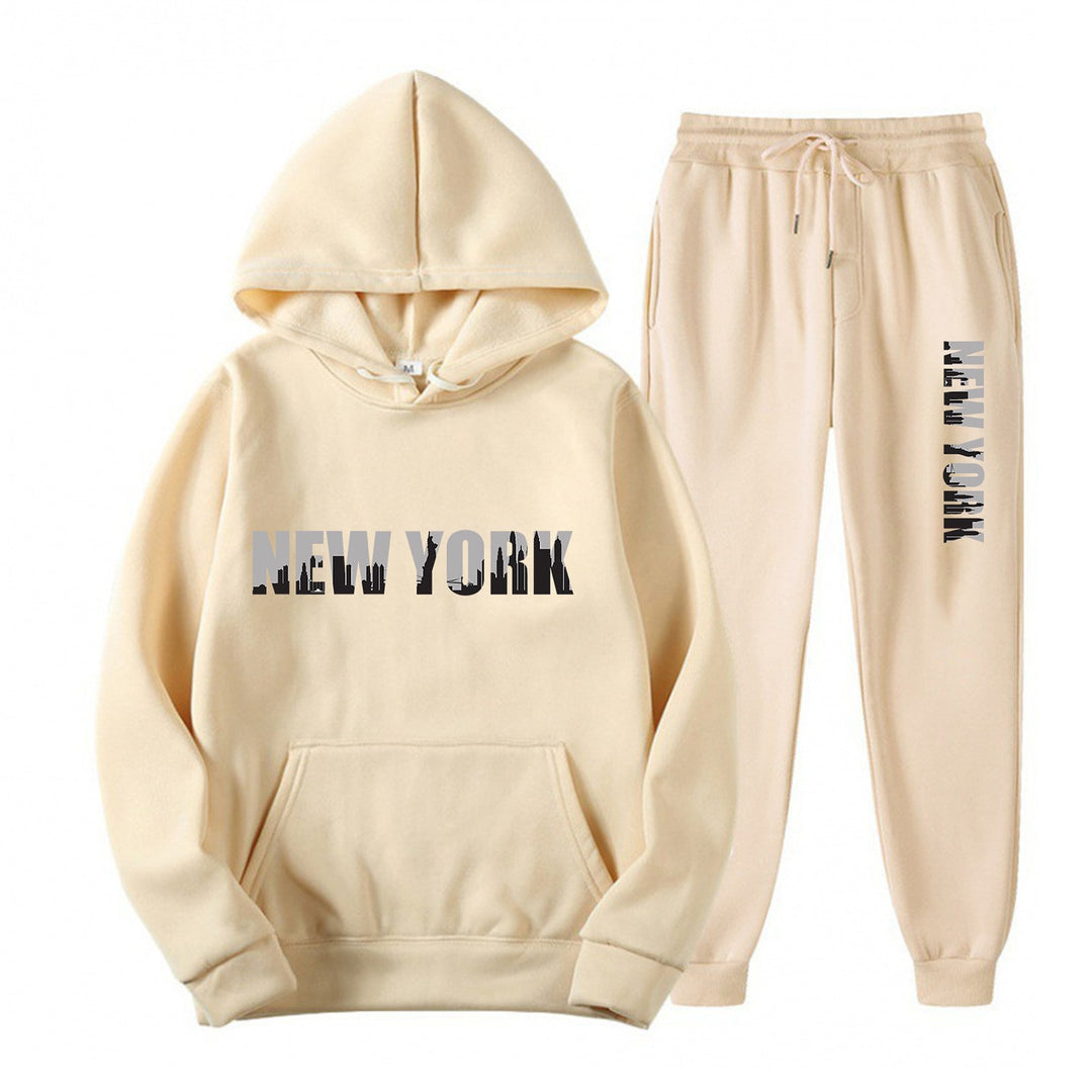 Kvindernes sporty træningsdragt med stiliseret New York print Skovae