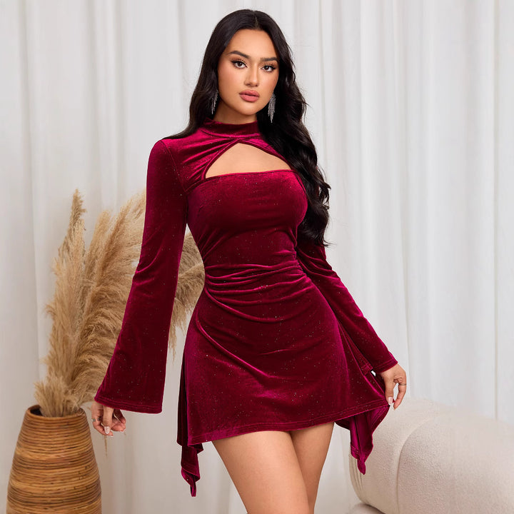 Kvinder Elegant Velour Mini Kjole med Unik Udsnit og Lange Ærmer Stilla