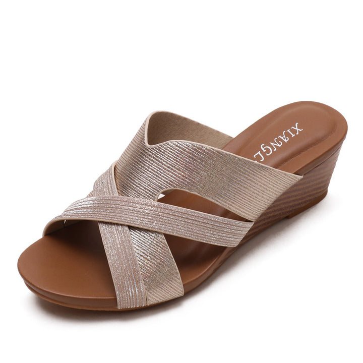 Dame Wedge-sandaler med elegant krydsrem og komfortabel fodsengsdesign Stilla