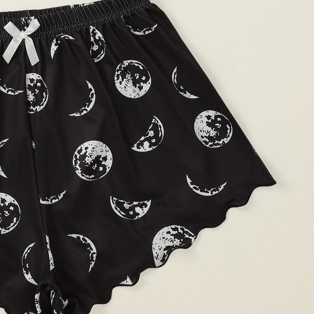 Dame overdel og shorts pyjamas-sæt med månemotiv Stilla