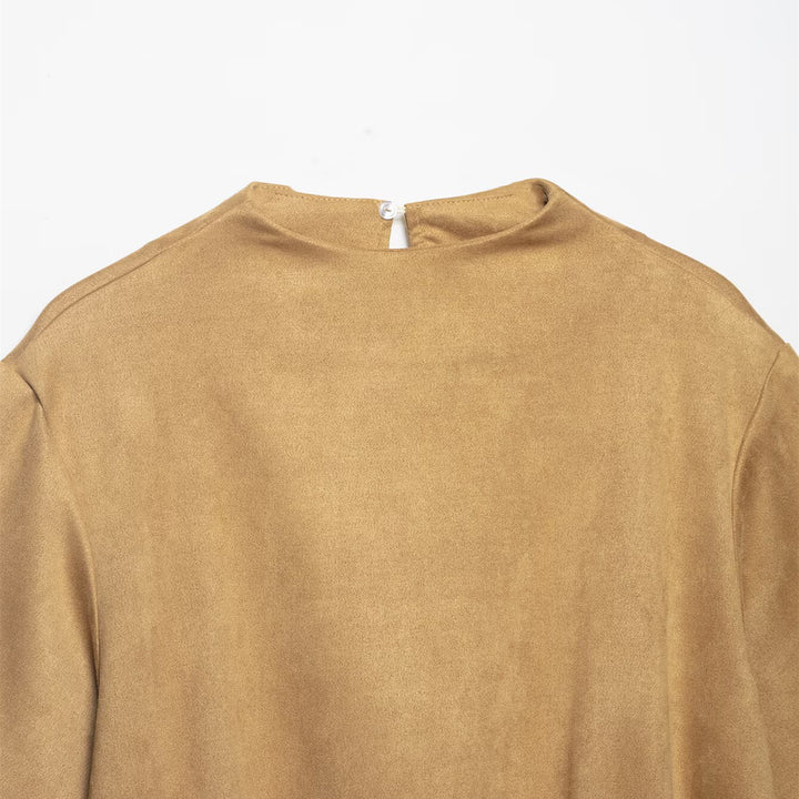 Dame cropped t-shirt med elegant bæltedel Skovae