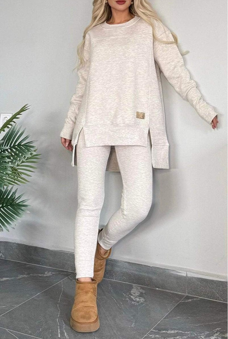 Dame afslappet lounge-sæt med brede sweatshirts og komfortable leggings Stiila