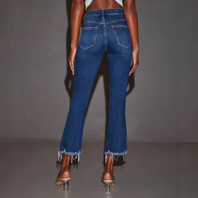 Dame udvidede jeans med trendy slidte detaljer og frynsekanter