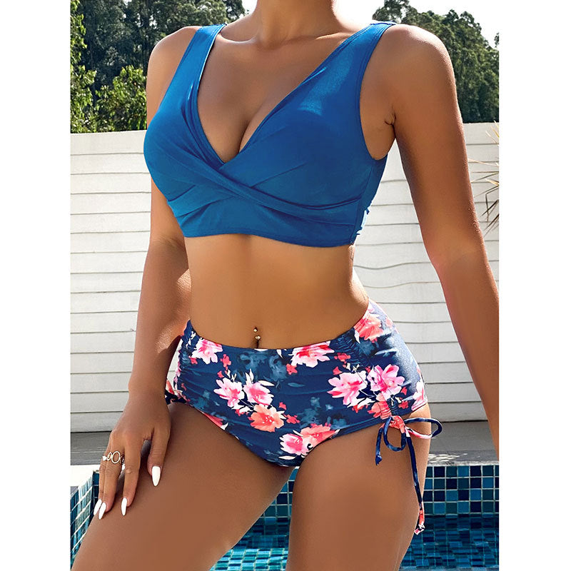Dame Bikinisæt med elegant snit og blomstret design Stilla