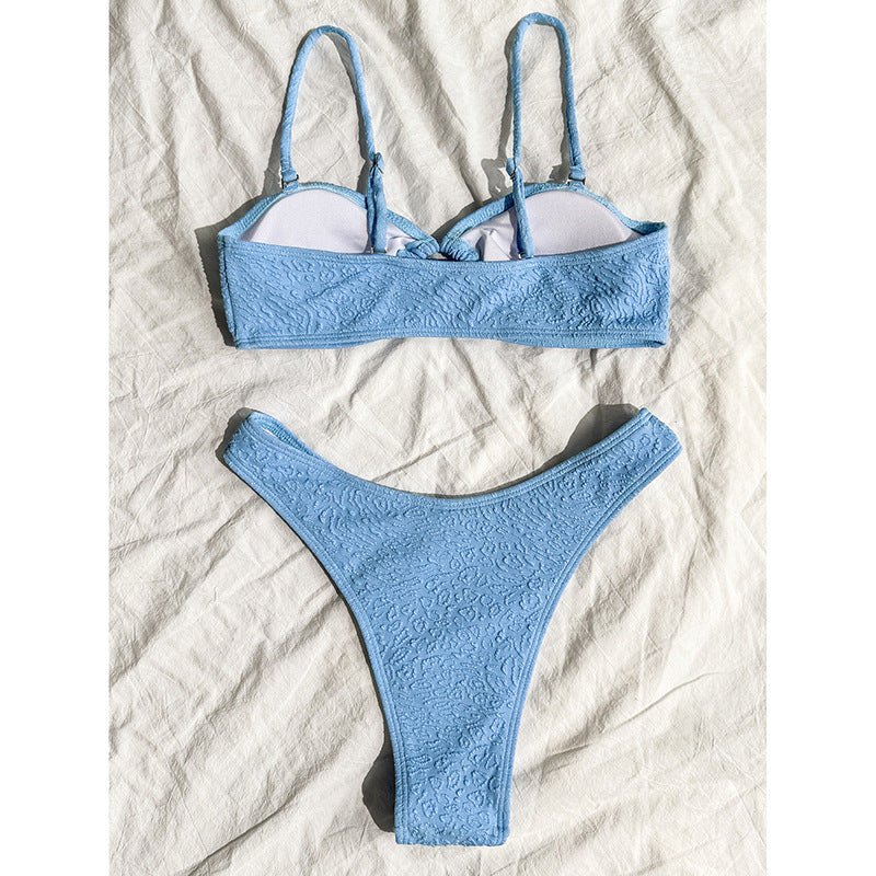 Dame bikini sæt med innovativt omslagstop og højt skåret bunde Stilla