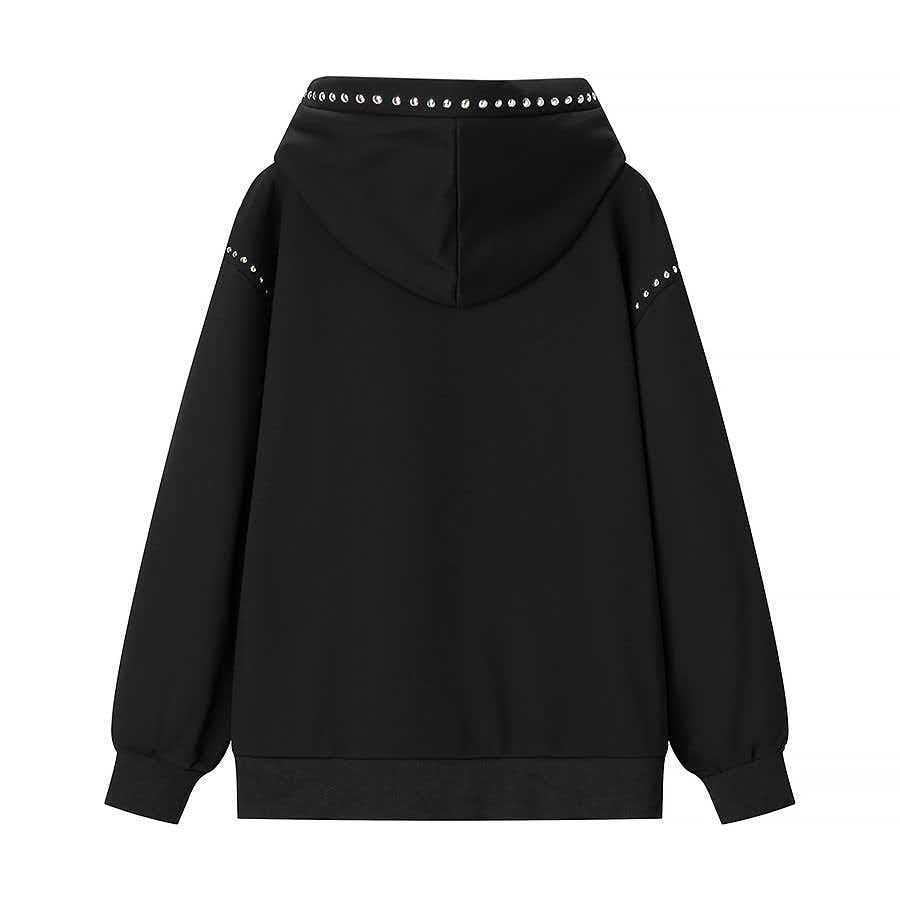 Kvindernes fashionable hoodie med elegante nitter Stilla