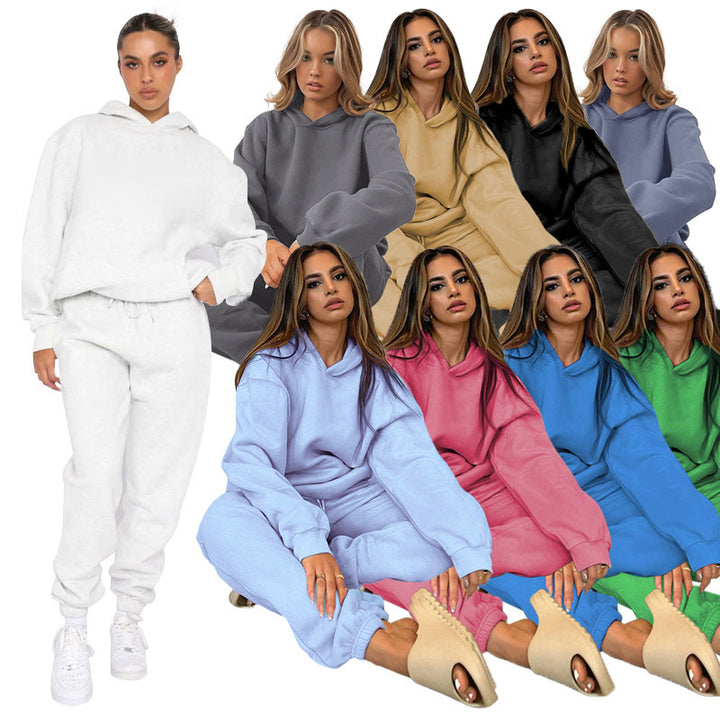 Kvinders hyggelige hætte jumpsuit lavet af høj kvalitet sweatshirt materiale Skovae